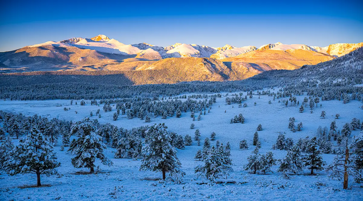 Deer Ridge Overlook Sunrise fresh snow Rocky Mountain National Park Tour